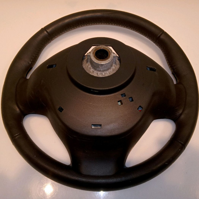 Volant de direction occasion RENAULT CLIO IV Phase 1 07-2012->... 1.5 DCI 90ch 2