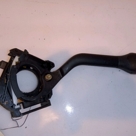 Commande essuie glace occasion VOLKSWAGEN POLO III Phase 1 10-1994->11-1999 1.3 1H095351901C