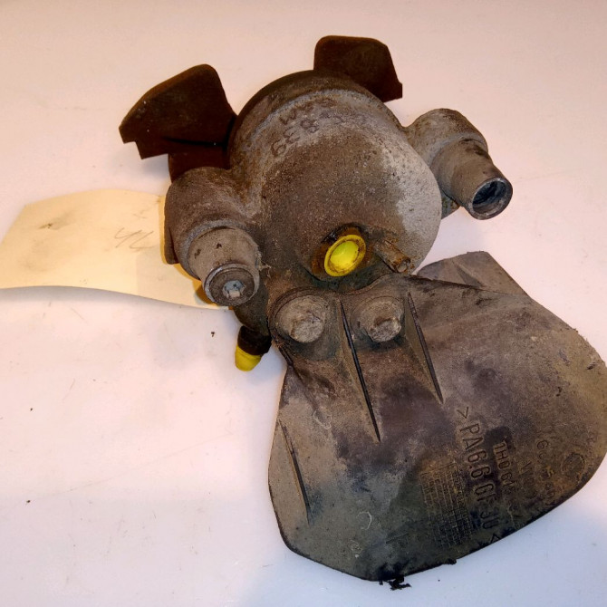 Etrier de frein avant droit occasion VOLKSWAGEN POLO III Phase 1 10-1994->11-1999 1.3 6N0615123A 3