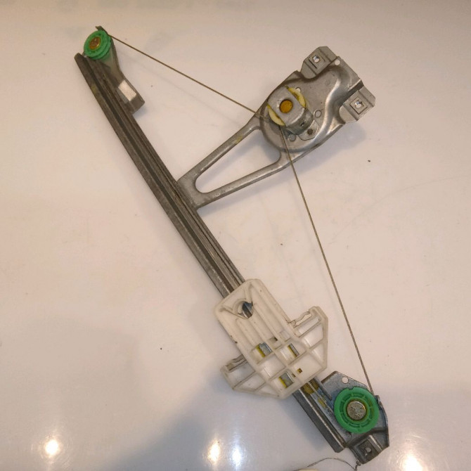 Mecanisme leve-glace arrière droit occasion VOLKSWAGEN POLO III Phase 1 10-1994->11-1999 1.3 6N4839402 2