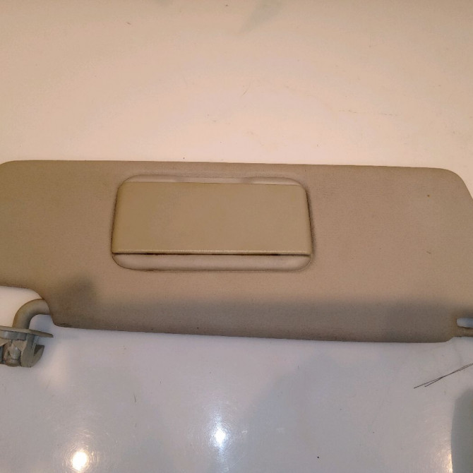 Pare-soleil droit occasion VOLKSWAGEN POLO III Phase 1 10-1994->11-1999 1.3 6N0857552F2F4 2