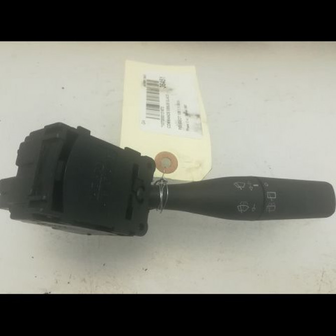 Commande essuie glace occasion PEUGEOT 106 Phase 2 04-1996->09-2003 1.1i 60ch 6239C0 1