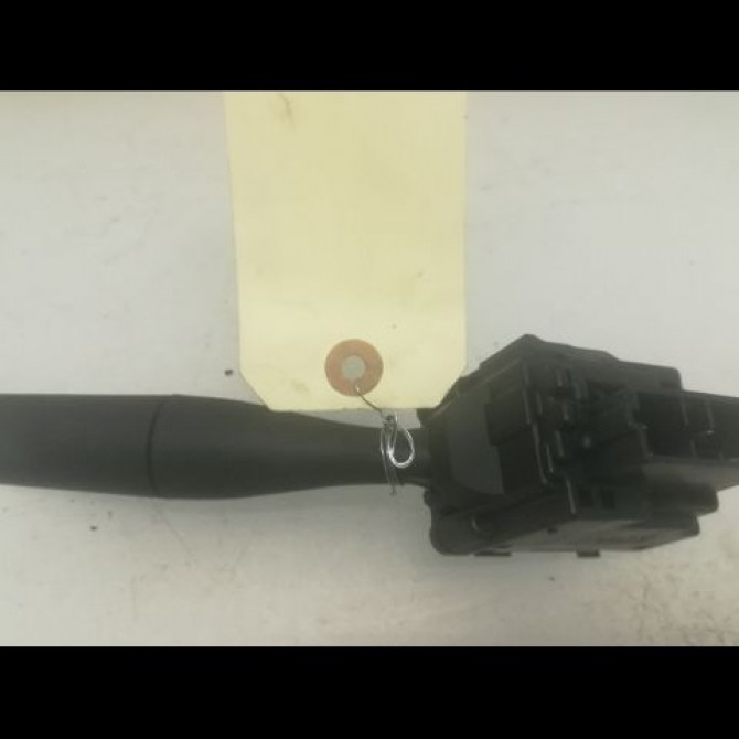 Commande essuie glace occasion PEUGEOT 106 Phase 2 04-1996->09-2003 1.1i 60ch 6239C0 2