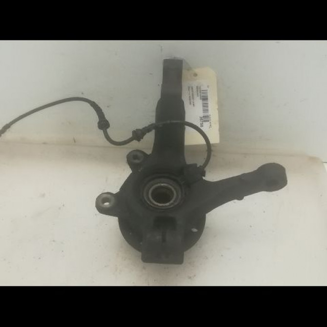 Moyeu avg occasion DACIA LOGAN I Phase 1 06-2005->06-2008 1.6 MPI 7701207677 2