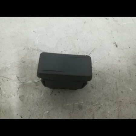 Commande lève-glace porte avant gauche occasion CITROEN SAXO Phase 1 03-1996->09-1999 1.1i 6552AJ