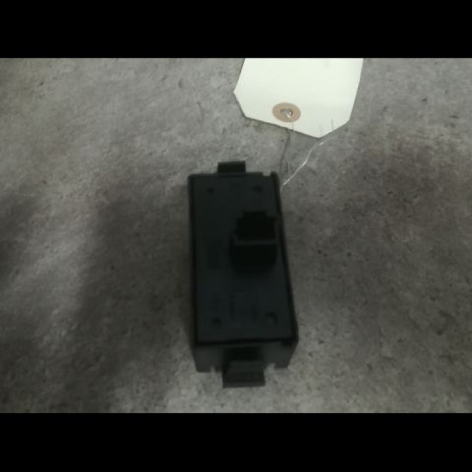 Bouton de warning occasion DACIA SANDERO II Phase 1 10-2012->... 1.0i 75ch 252908988R 2