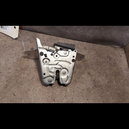 Serrure hayon occasion MERCEDES 146 Phase 1 04-1995->04-1999 250 D 204ch 871951