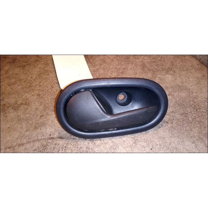Poignee int porte avg occasion DACIA SANDERO II Phase 1 10-2012->... 1.0i 75ch 806717698R 1
