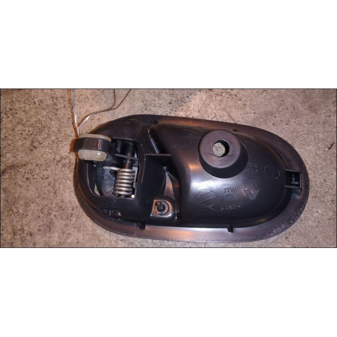 Poignee int porte avd occasion DACIA SANDERO II Phase 1 10-2012->... 1.0i 75ch 826721919R 2