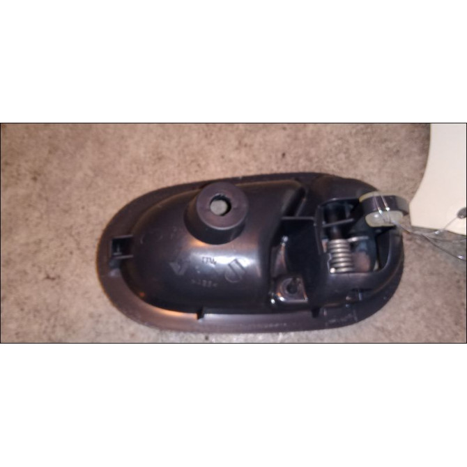 Poignee int porte arg occasion DACIA SANDERO II Phase 1 10-2012->... 1.0i 75ch 806717698R 2