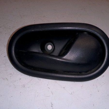 Poignee int porte avd occasion DACIA SANDERO II Phase 1 10-2012->... 1.2i 75ch 826721919R