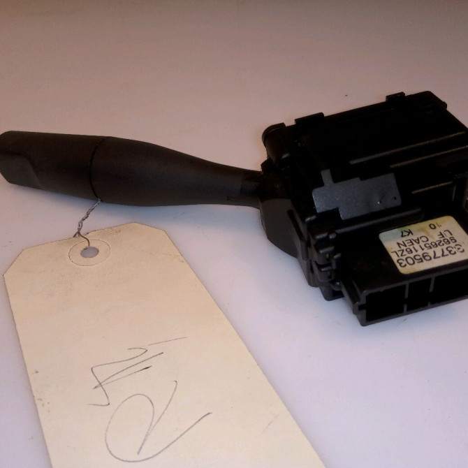 Commande essuie glace occasion PEUGEOT 106 Phase 2 04-1996->09-2003 1.1i 60ch 6239C0 2