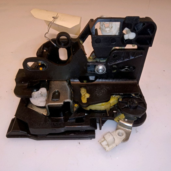 Serrure porte ard occasion DACIA SANDERO II Phase 1 10-2012->... 1.2i 75ch 825028727R 3