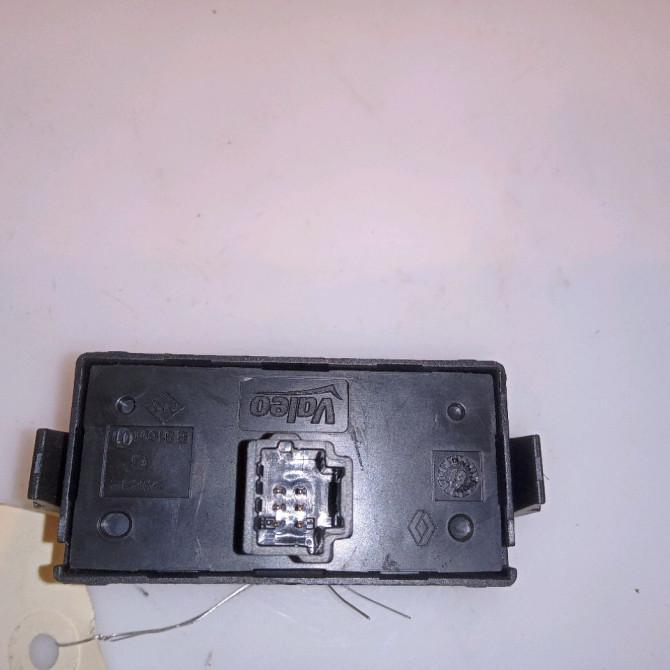 Bouton de warning occasion DACIA SANDERO II Phase 1 10-2012->... 1.2i 75ch 252908988R 3