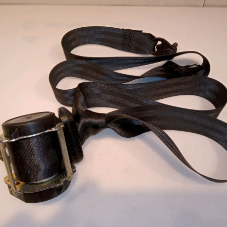Ceinture avant droite occasion DACIA SANDERO II Phase 1 10-2012->... 1.2i 75ch 868845972R