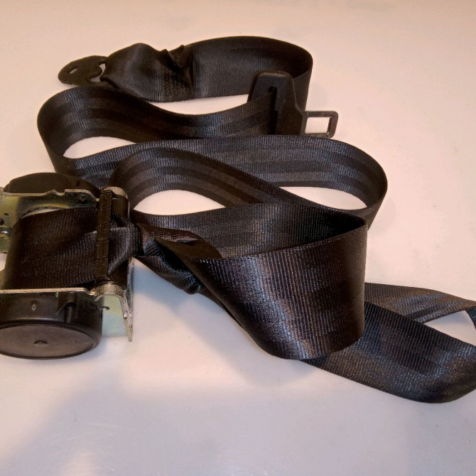 Ceinture arrière gauche occasion DACIA SANDERO II Phase 1 10-2012->... 1.2i 75ch 888416959R 1