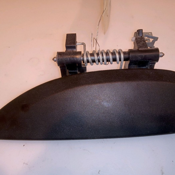 Poignee ext porte avg occasion DACIA SANDERO II Phase 1 10-2012->... 1.2i 75ch 806070421R 1