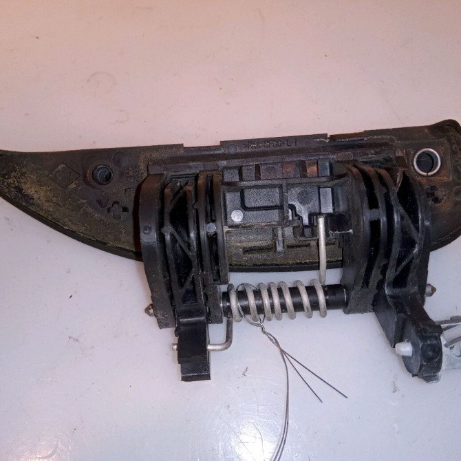 Poignee ext porte arg occasion DACIA SANDERO II Phase 1 10-2012->... 1.2i 75ch 806070421R 2