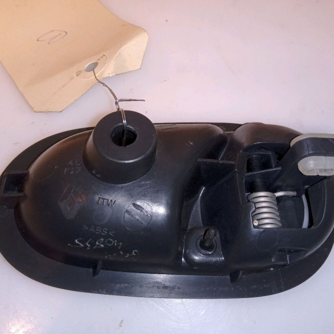 Poignee int porte arg occasion DACIA SANDERO II Phase 1 10-2012->... 1.2i 75ch 806717698R 2