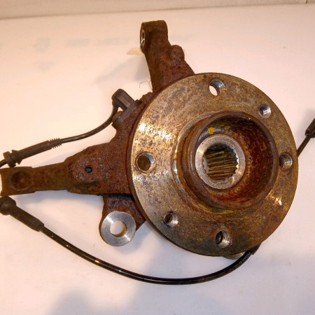 Moyeu avg occasion DACIA SANDERO II Phase 1 10-2012->... 1.2i 75ch 7701207677