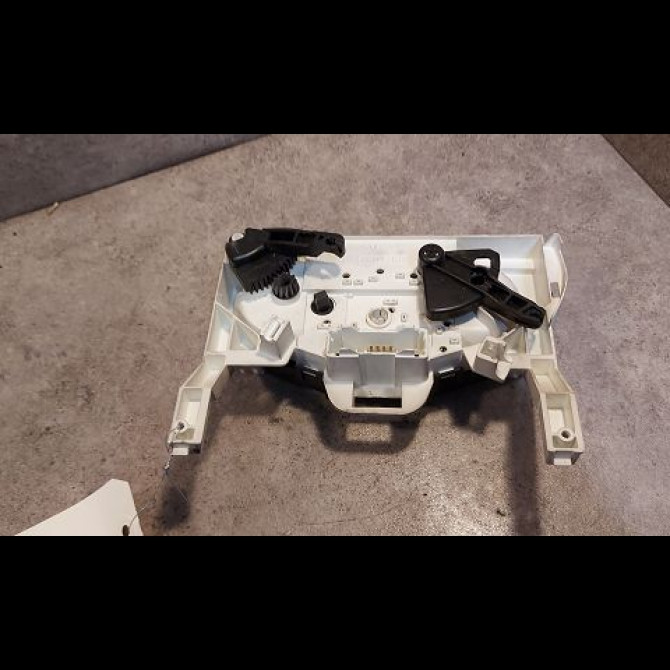 Commande de chauffage occasion OPEL VIVARO I Phase 1 10-2002->08-2006 1.9 DTI 8v 100ch 93198830 2