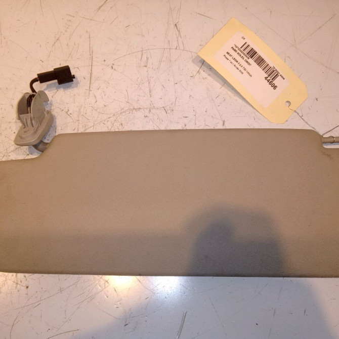 Pare-soleil droit occasion SEAT LEON II Phase 1 09-2005->05-2009 2.0 TDI 140ch 5P0857552T2F4 1