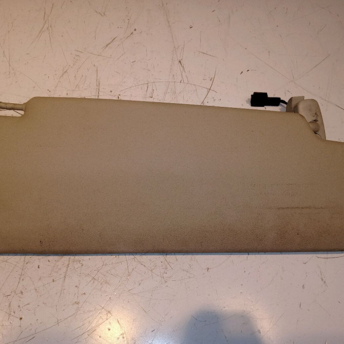 Pare-soleil gauche occasion SEAT LEON II Phase 1 09-2005->05-2009 2.0 TDI 140ch 5P0857551P2F4 1