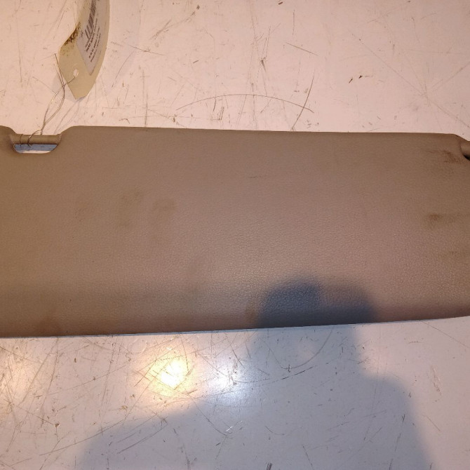 Pare-soleil gauche occasion B.M.W. SERIE 3 V Phase 2 09-2008->12-2011 318d 51166981651 1