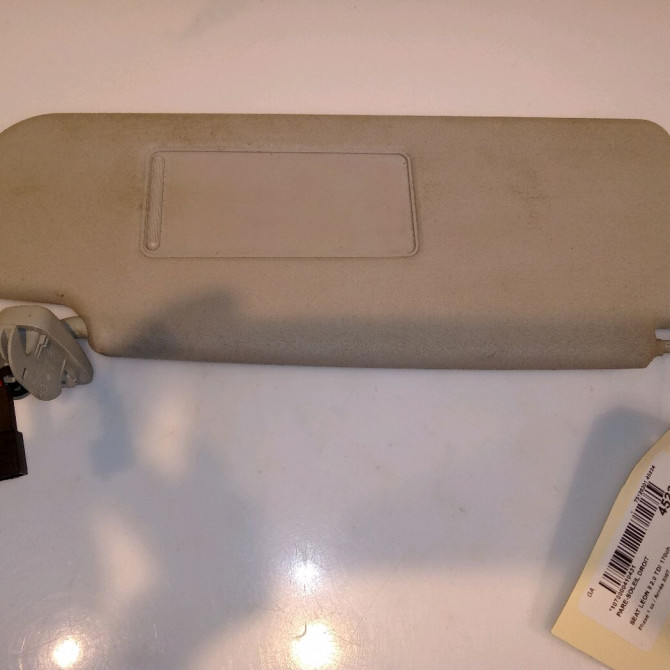 Pare-soleil droit occasion SEAT LEON II Phase 1 09-2005->05-2009 2.0 TDi 170ch 5P0857552T2F4 1