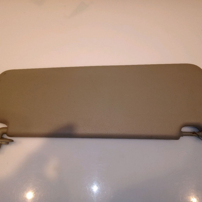 Pare-soleil gauche occasion B.M.W. SERIE 3 V Phase 2 09-2008->12-2011 318i 143ch 51166981651 2