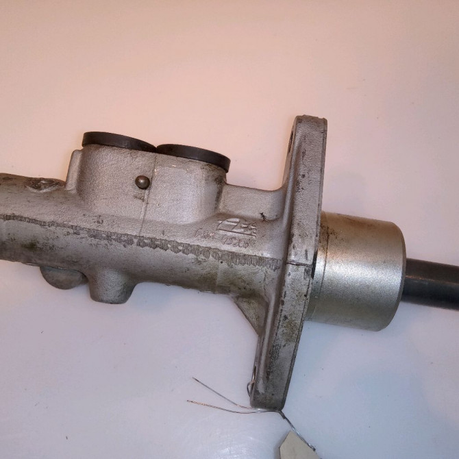 Maitre cylindre occasion VOLKSWAGEN POLO III Phase 2 11-1999->12-2001 1.4 TDI 75ch 6N1614019B 3