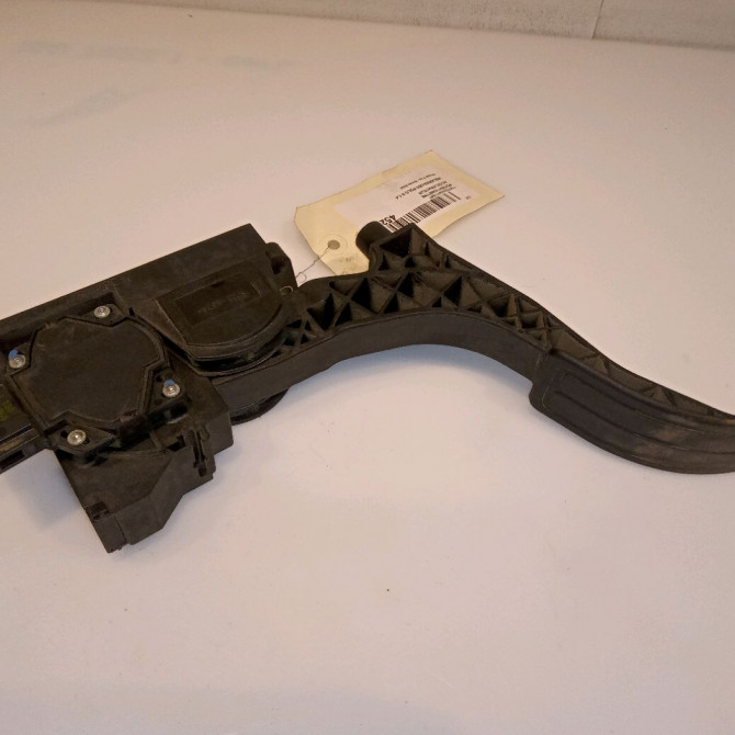 Potentiometre accelerateur occasion VOLKSWAGEN POLO III Phase 2 11-1999->12-2001 1.4 TDI 75ch 1