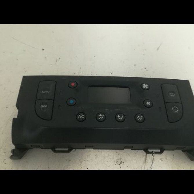 Commande de chauffage occasion RENAULT CLIO II Phase 2 06-2001->07-2006 1.4 16v 1