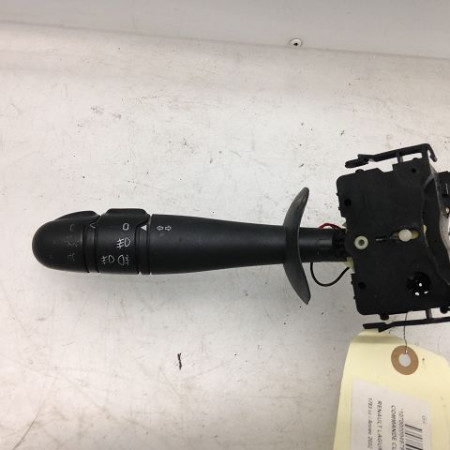 Commande clignotant occasion RENAULT LAGUNA II Phase 1 11-2000->03-2005 1.6 16v 7701059356