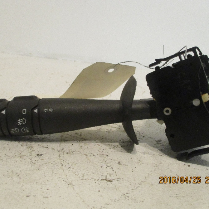 Commande clignotant occasion RENAULT VELSATIS Phase 1 01-2002->04-2005 2.2 DCI 150ch 7701059356 1