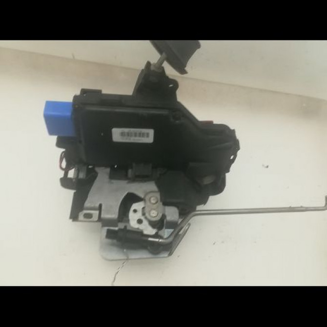 Serrure porte avg occasion AUDI A3 II Phase 1 06-2003->06-2008 2.0 TDi 140ch 4E1837015 3