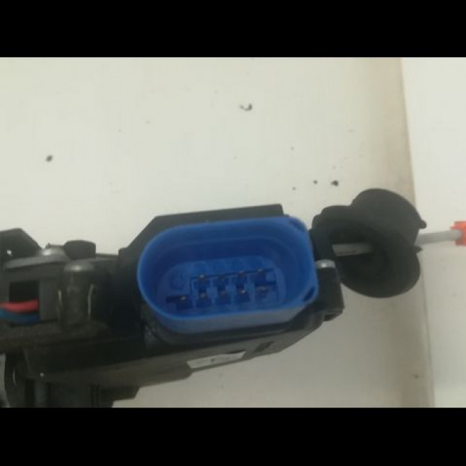 Serrure porte avg occasion AUDI A3 II Phase 1 06-2003->06-2008 2.0 TDi 140ch 4E1837015 4