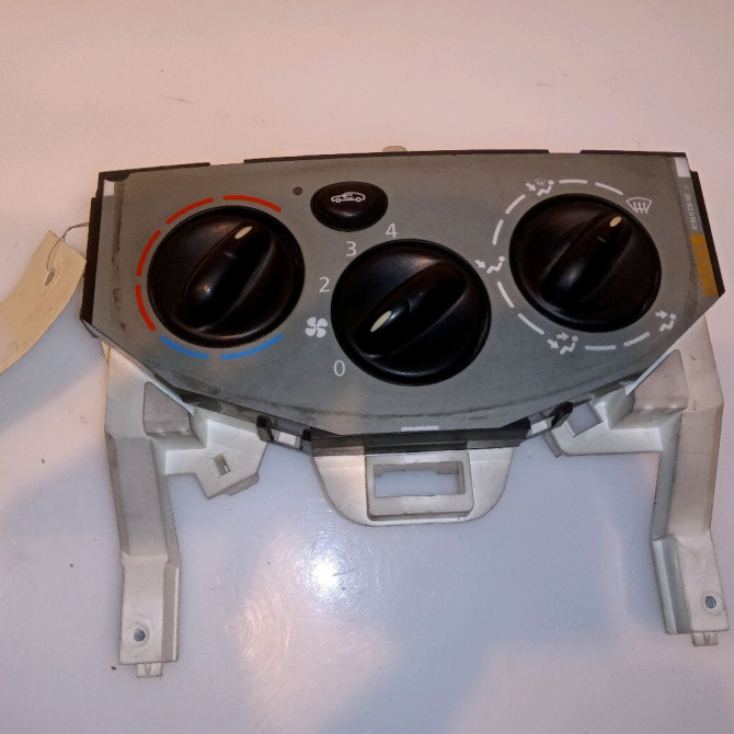 Commande de chauffage occasion OPEL VIVARO I Phase 1 10-2002->08-2006 93198830 1