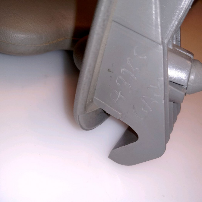 Pare-soleil droit occasion OPEL VIVARO I Phase 1 10-2002->08-2006 93851732 3