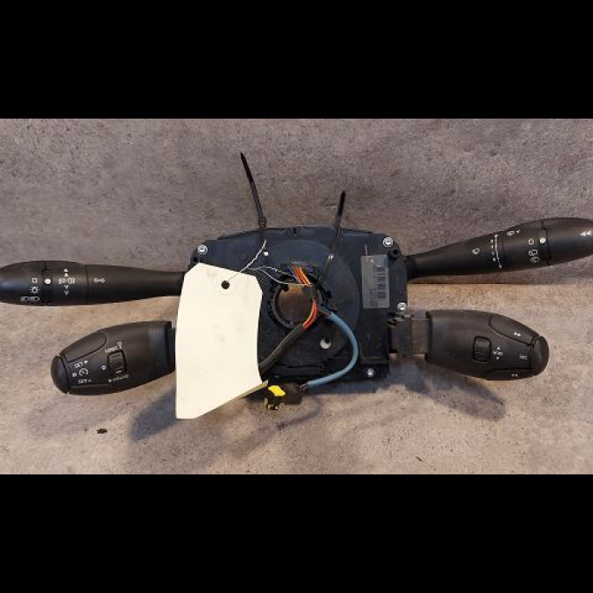 Bloc commodos occasion PEUGEOT 207 Phase 1 04-2006->06-2013 1.4 HDI 70ch 6242YP 1