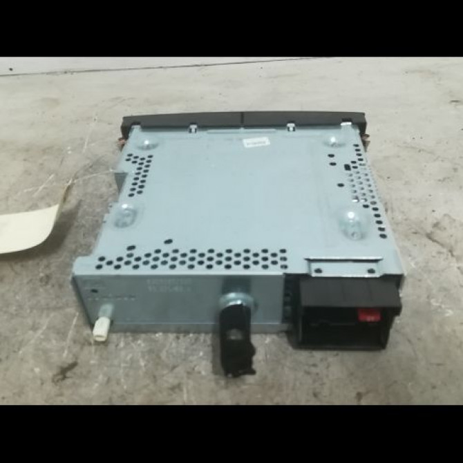 Autoradio occasion PEUGEOT 207 Phase 1 04-2006->06-2013 1.4 HDI 70ch 6574PX 2