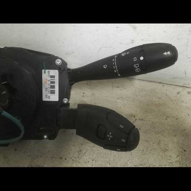 Bloc commodos occasion PEUGEOT 207 Phase 1 04-2006->06-2013 1.4 HDI 70ch 6242YP 2