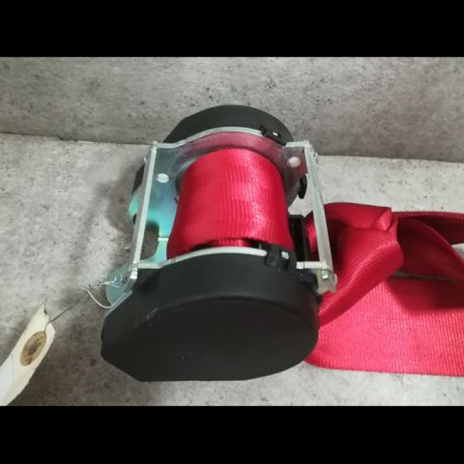 Ceinture arrière droite occasion PEUGEOT 207 Phase 1 04-2006->06-2013 1.4 VTI 16v 95ch 8975XT 2