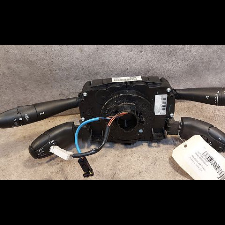 Bloc commodos occasion PEUGEOT 207 Phase 1 04-2006->06-2013 1.4 HDI 6242ST