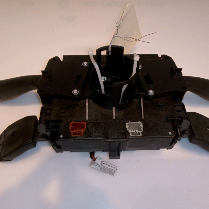 Bloc commodos occasion PEUGEOT 207 Phase 1 04-2006->06-2013 1.4 HDI 70ch 6242YP 2