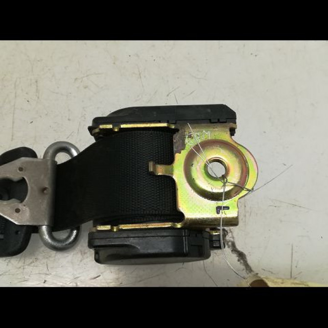 Ceinture arrière droite occasion OPEL CORSA I Phase 1 01-1985->06-1990 1.0i 13128813 3