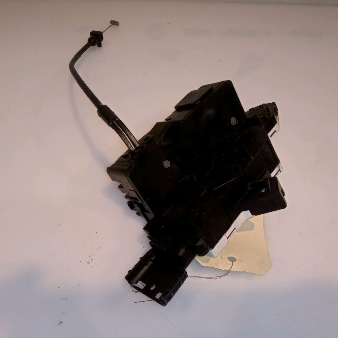 Serrure porte avd occasion PEUGEOT 207 Phase 1 04-2006->06-2013 1.4 HDI 70ch 9136W2 2