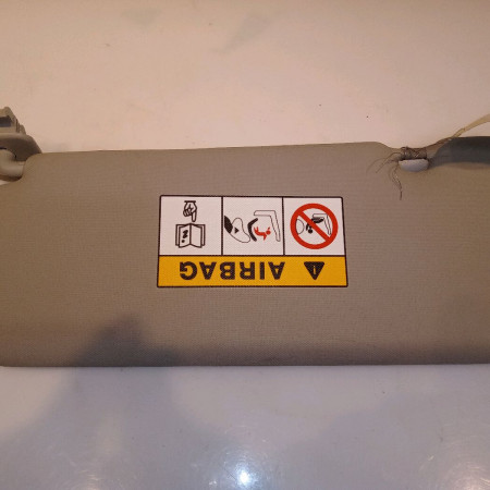 Pare-soleil droit occasion RENAULT CLIO IV Phase 2 08-2016->... 1.2i 120ch 964008139R