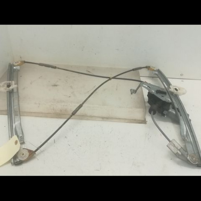 Mecanisme + moteur lève-glace avant droit occasion PEUGEOT 206 Phase 1 09-1998->03-2009 1.4i 9222F7 2