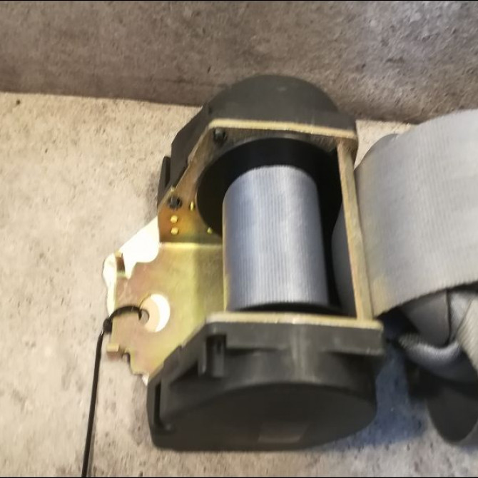 Ceinture arrière droite occasion RENAULT MEGANE I Phase 2 03-1999->06-2003 1.4 16v 7700430829 2